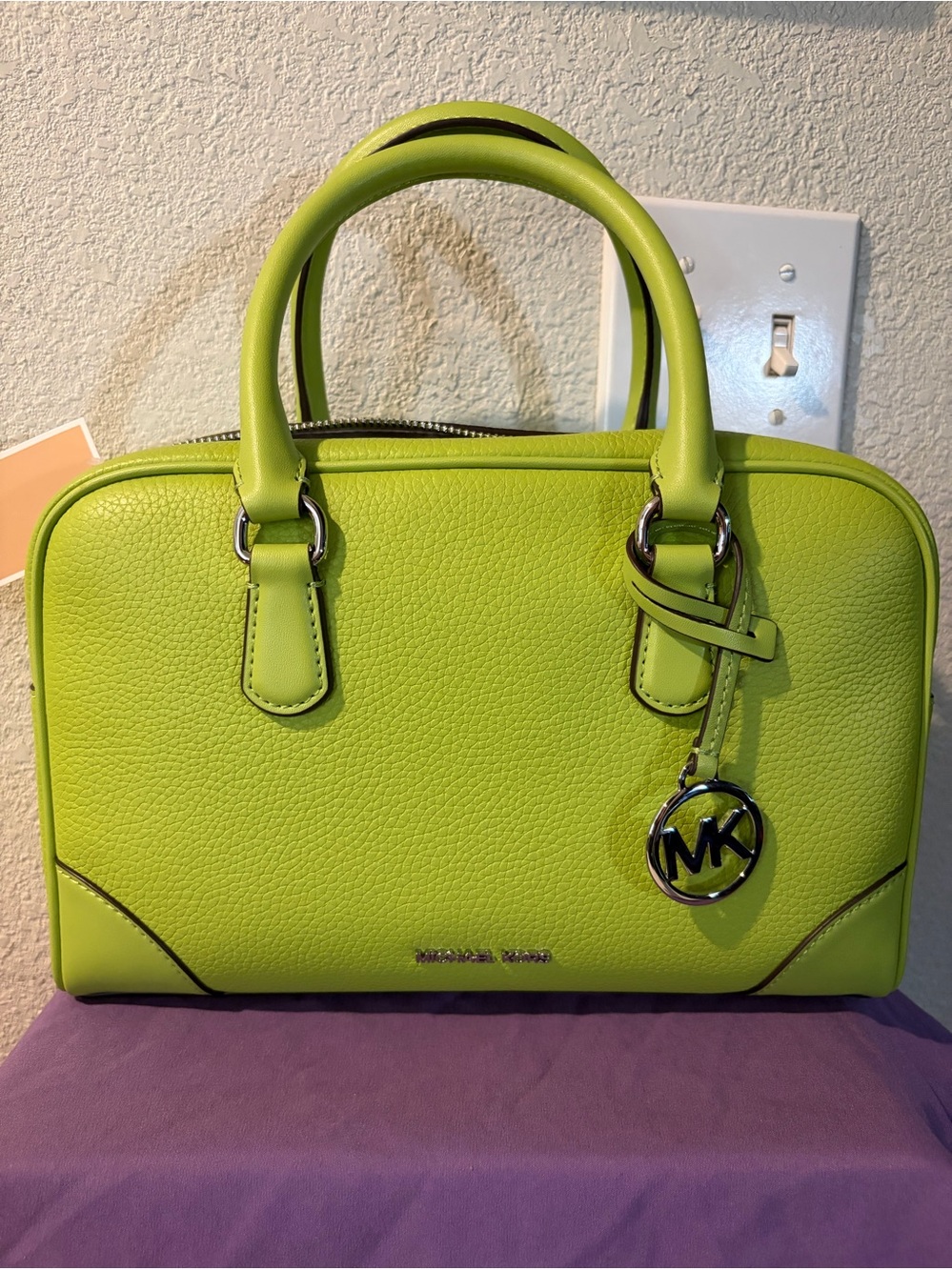 Michael Kors Thompson Lime Satchel Continental Wallet SET NWT - Picture 2 of 15